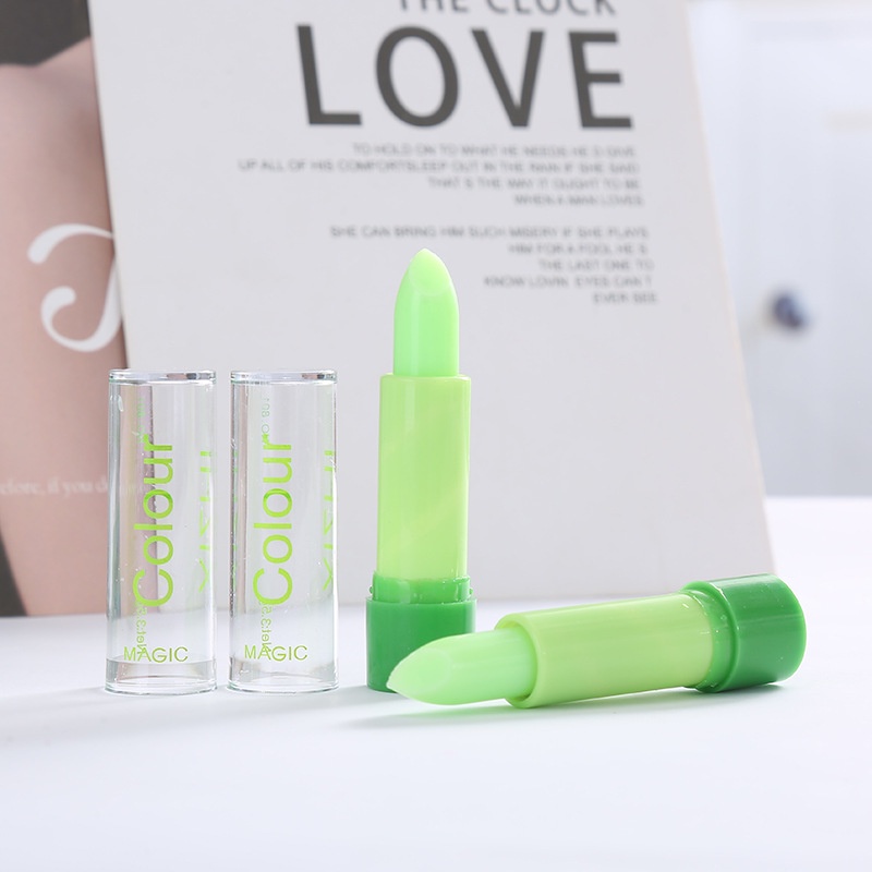 Son dưỡng môi tinh chất trà xanh giúp mềm mọng môi