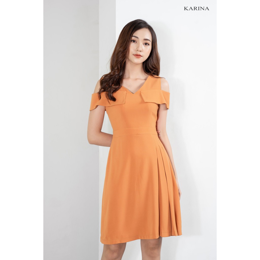 Váy cutout vai - vàng nghệ