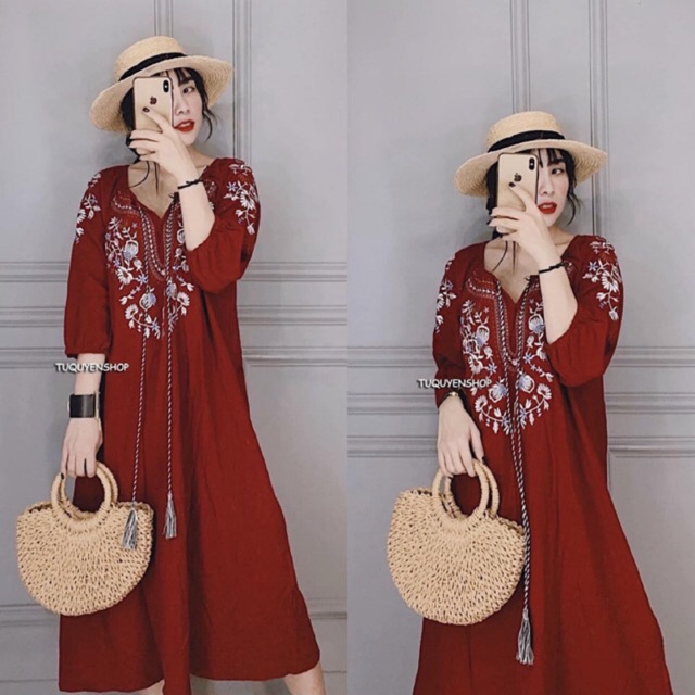 Váy thổ cẩm