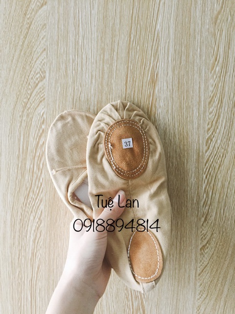 Giày múa mềm 55k