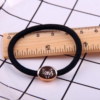 Dây thun cột tóc đen trơn thiết kế đơn giản