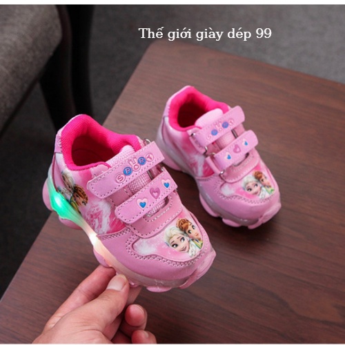 Giày trẻ em bé gái Eolsa  kiểu dáng thể thao hàng cao cấp có đèn led cho bé 1 đến 6 tuổi.