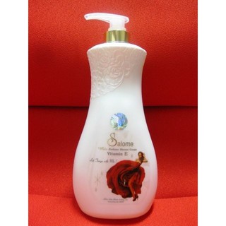 Sữa tắm sáng da Salome 900ml