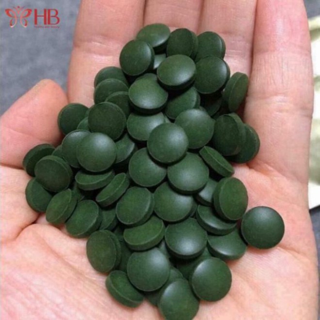 SALE LỚN 80% Tảo Xoắn HỘP TEM ĐỎ 2200 VIÊN Spirulina Nhật Bản SALE LỚN 80%