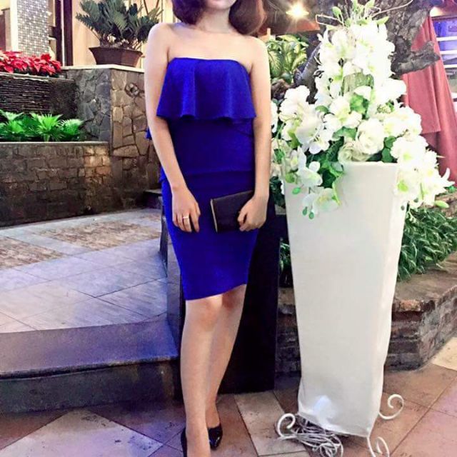 Đầm body cúp ngực