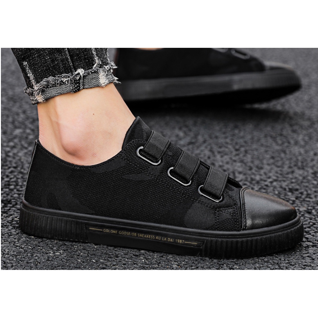 Giày Nam Full Đen Đế Bằng 2.5 Cm Kiểu Dáng Trẻ Trung