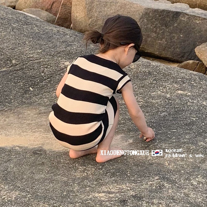Đầm Sát Nách Kẻ Sọc Dáng Ôm Màu Đen Phong Cách Phương Tây Thời Trang Mùa Hè Cho Bé Gái