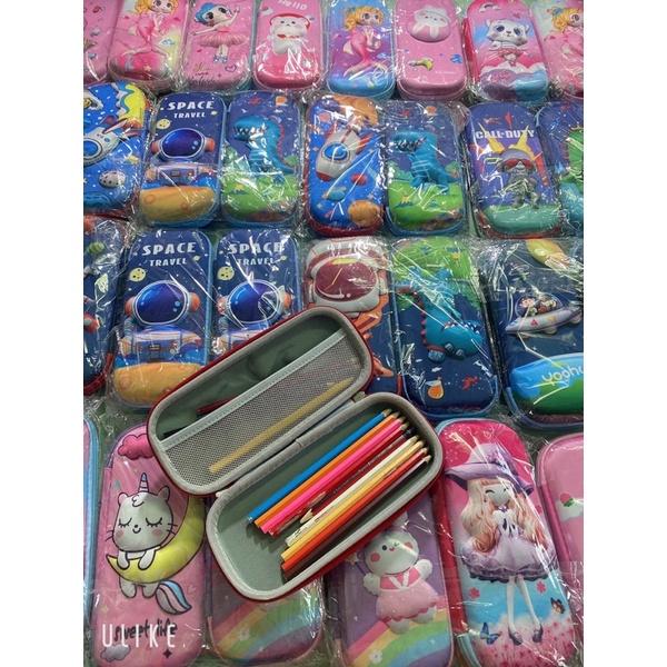 Hộp Bút Họa Tiết In Nổi 3D Sinh Động, Siêu Nhẹ, Dành Cho Bé