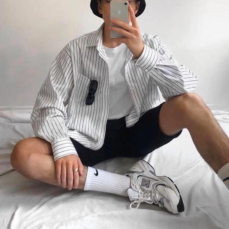 Tất vớ Nike trắng đen nam nữ thể thao thời trang loại cổ cao, hàng dệt kim cao cấp