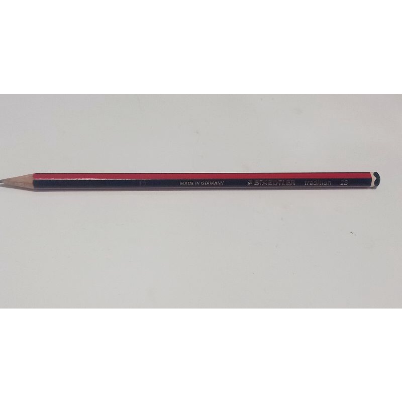 bút chì 2B nhập khẩu từ  Đức (1 cây)