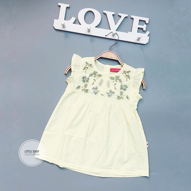 Đầm bé gái tay cánh tiên thêu hoa