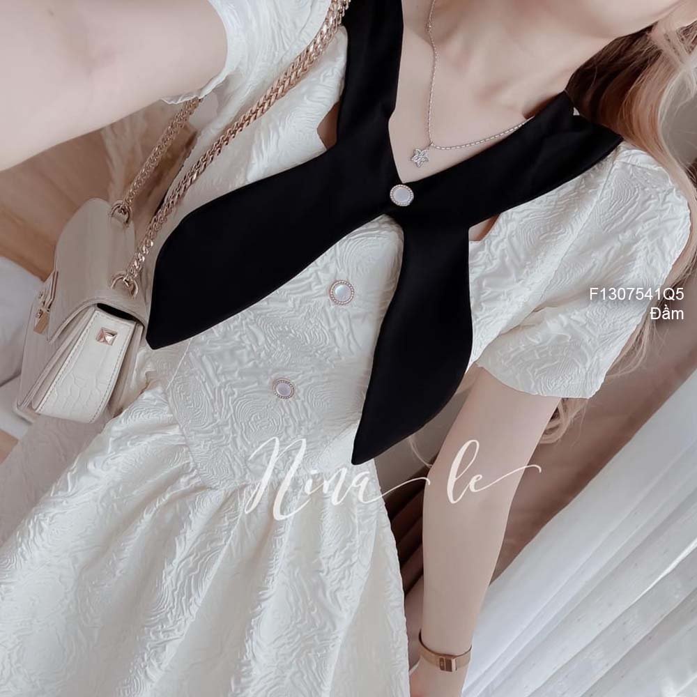 Đầm xòe xốp cổ phối nơ đen cách điệu tay con hàng QC!