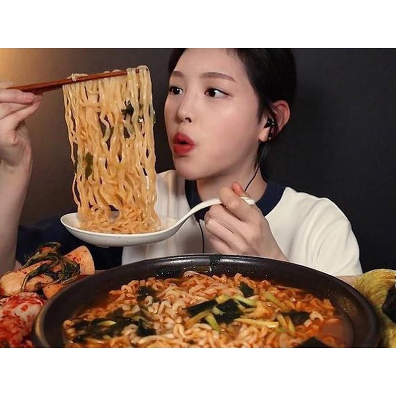 Mì shin ramyun cay Hàn Quốc lốc 5 gói | BigBuy360 - bigbuy360.vn