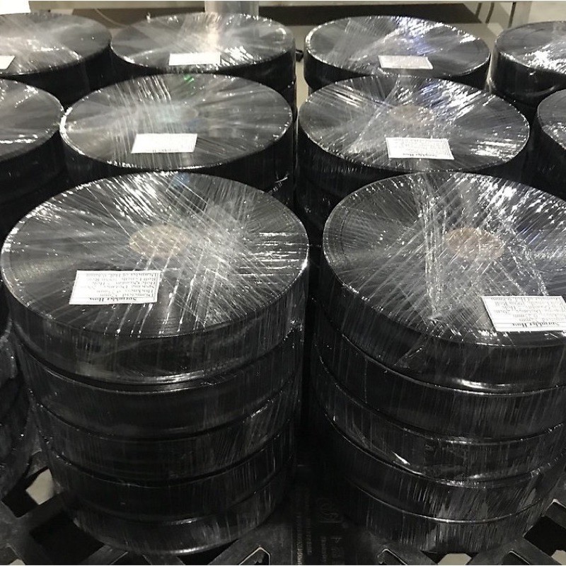 Ống dây tưới cây không lỗ PE phi 34mm cuộn 100m
