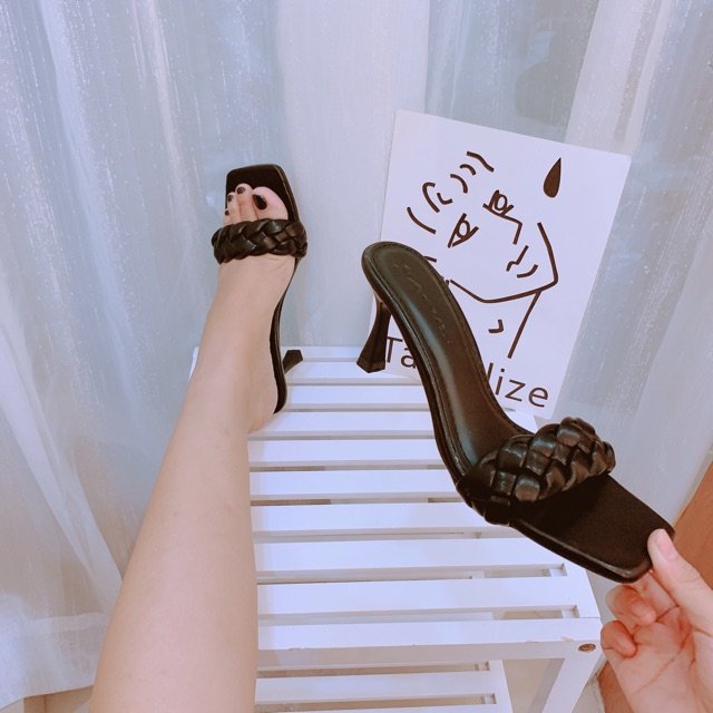 Guốc gót nhọn quai thắt bính