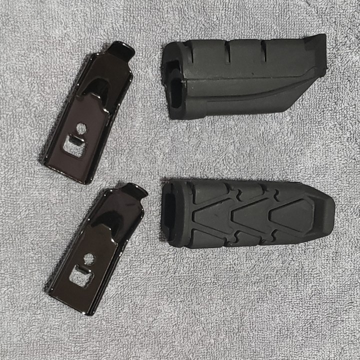 BỘ CAO SU GÁC CHÂN TRƯỚC XE WINNER KÈM PAT