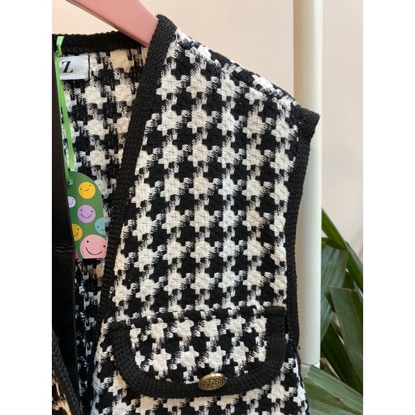 MADAMN- Áo Gile Giả Tweed Kèm Dây Nịt.