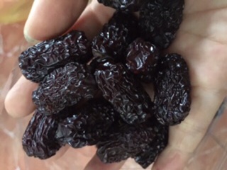 1,5kg táo tàu giá siêu rẻ