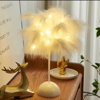 Đèn ngủ lông vũ, bóng đèn led siêu bền, dáng đèn sang chảnh
