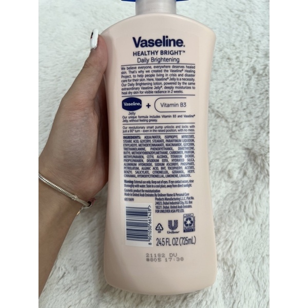 Sữa Dưỡng Thể Vaseline Healthy Bright Dally Brightening 725ml