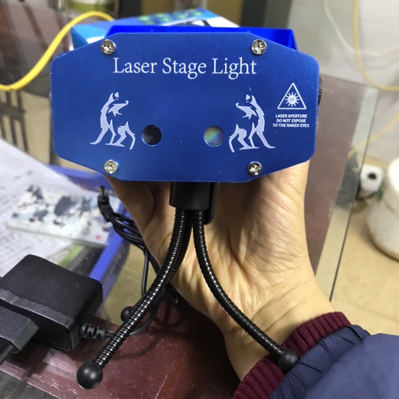 Đèn lazer mini sân khấu vũ trường karaoke cảm ứng theo nhạc