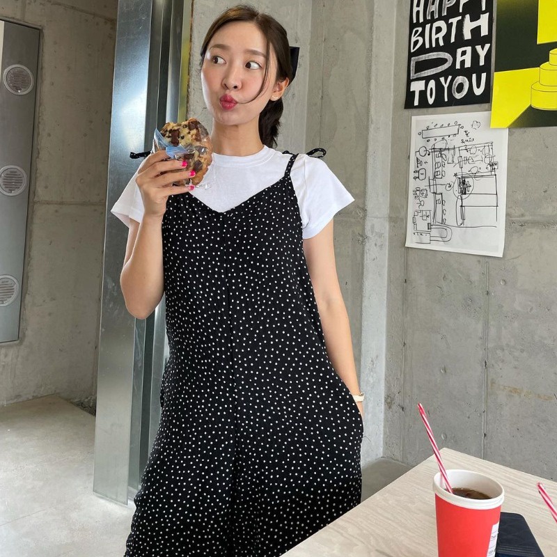 Bộ Áo Liền Quần Chiffon Tay Ngắn Ống Rộng Họa Tiết Chấm Bi Thời Trang Mùa Hè Hàn Quốc Cho Nữ | BigBuy360 - bigbuy360.vn