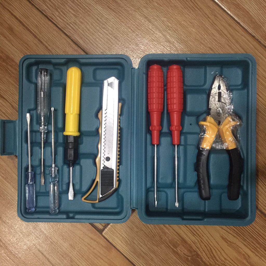 BỘ DỤNG CỤ SỬA CHỮA 8 MÓN ĐA NĂNG