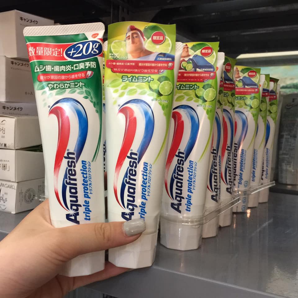 Kem đánh răng Aquafresh Nhật Bản