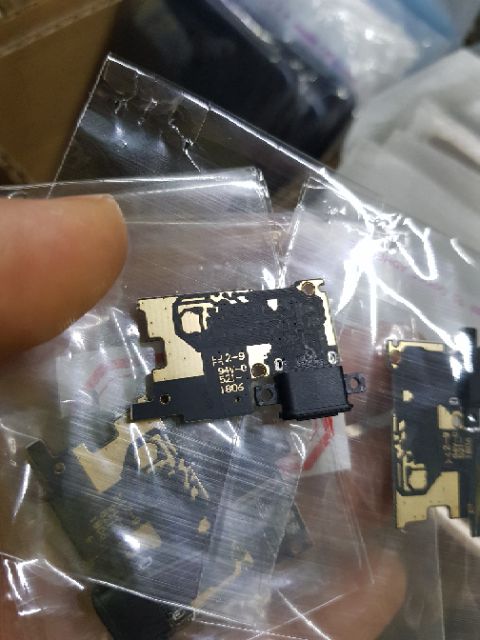 Bo mạch sạc Xiaomi Mi 6