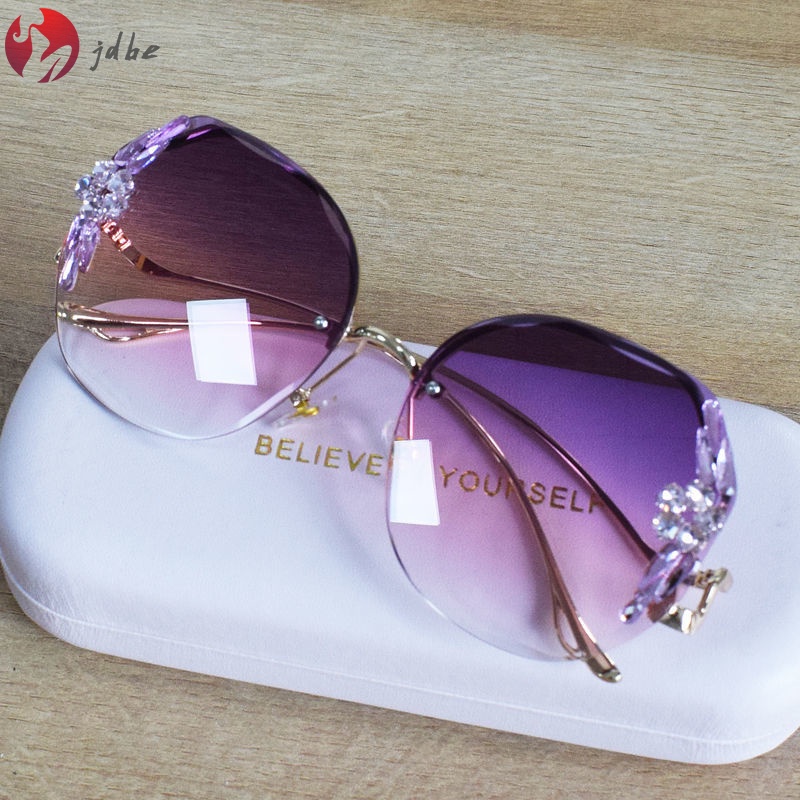 Kính Mát Đính Đá Màu Gradient Thời Trang Dành Cho Nữ