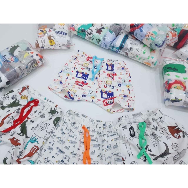 quần chục bé trai gái