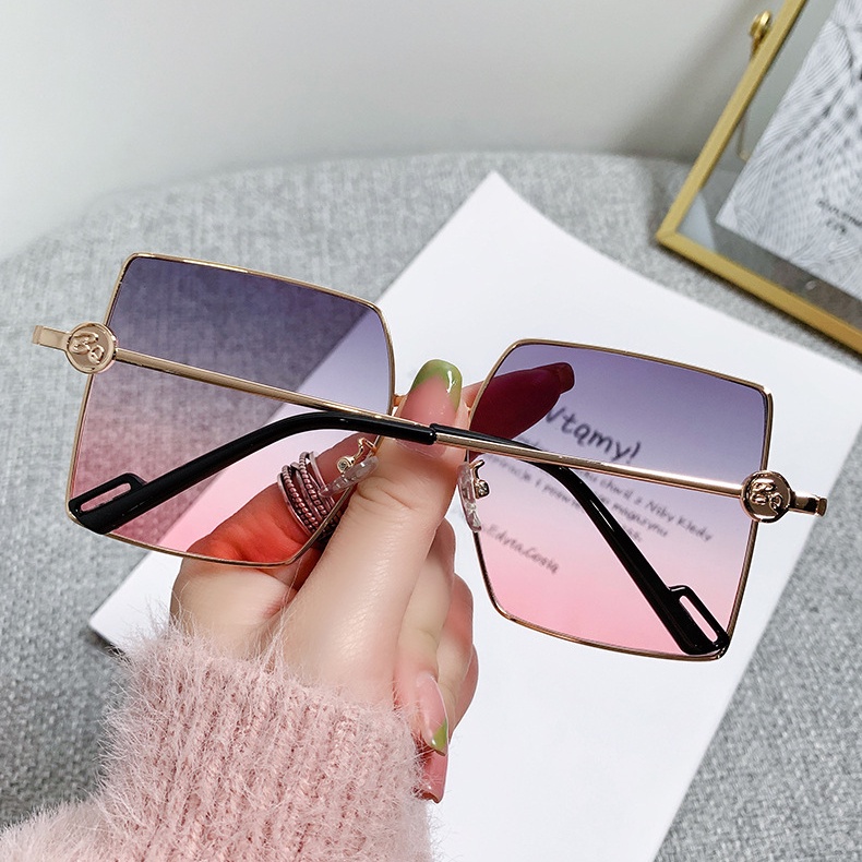 Kính Mát Thời Trang Cho Nam Nữ 2022