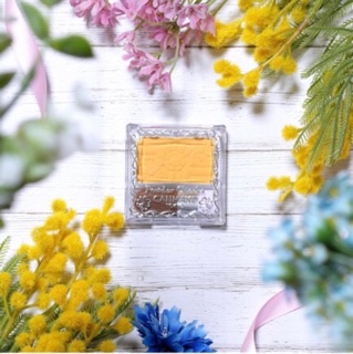 Má hồng Shield Powder của Canmake