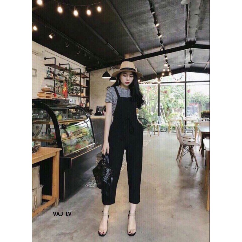 Hết hàng Set yếm hai dây và áo phông cotton