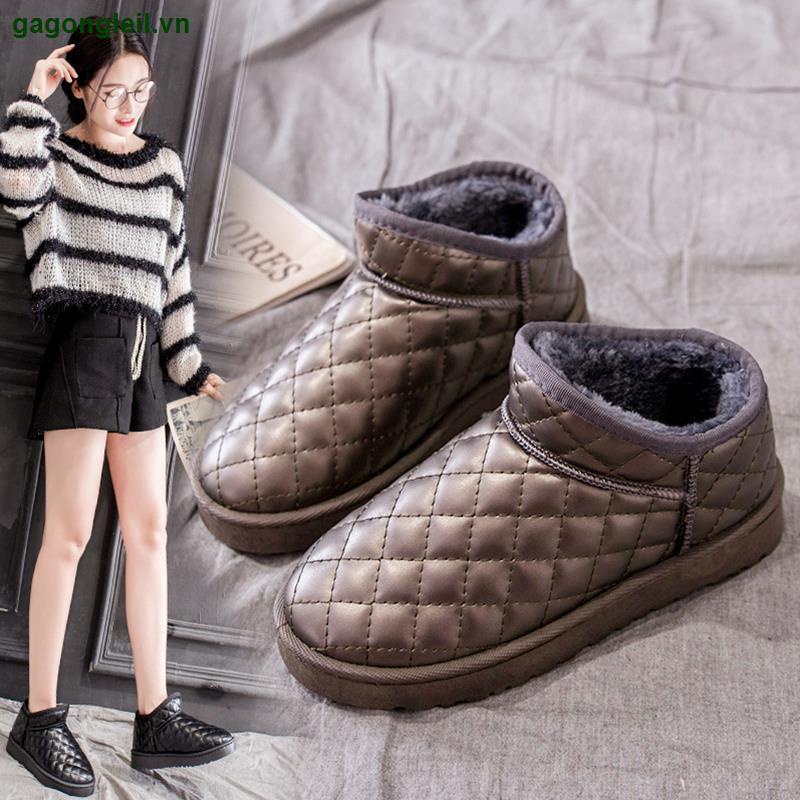 Giày Bốt Đi Tuyết Ống Ngắn Chống Trượt Chống Thấm Nước Thời Trang Mùa Đông Năm 2021 Mới Cho Nữ