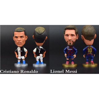 Tượng cầu thủ bóng đá Messi Ronaldo 2020