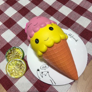 Squishy Kem Ốc Quế 2 Tầng Size To
