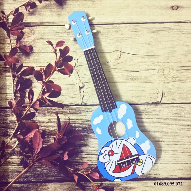 UKULELE SOPRANO DOREMON 21INCH