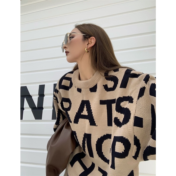 Áo sweater nữ tay dài dáng rộng in chữ phong cách vintage