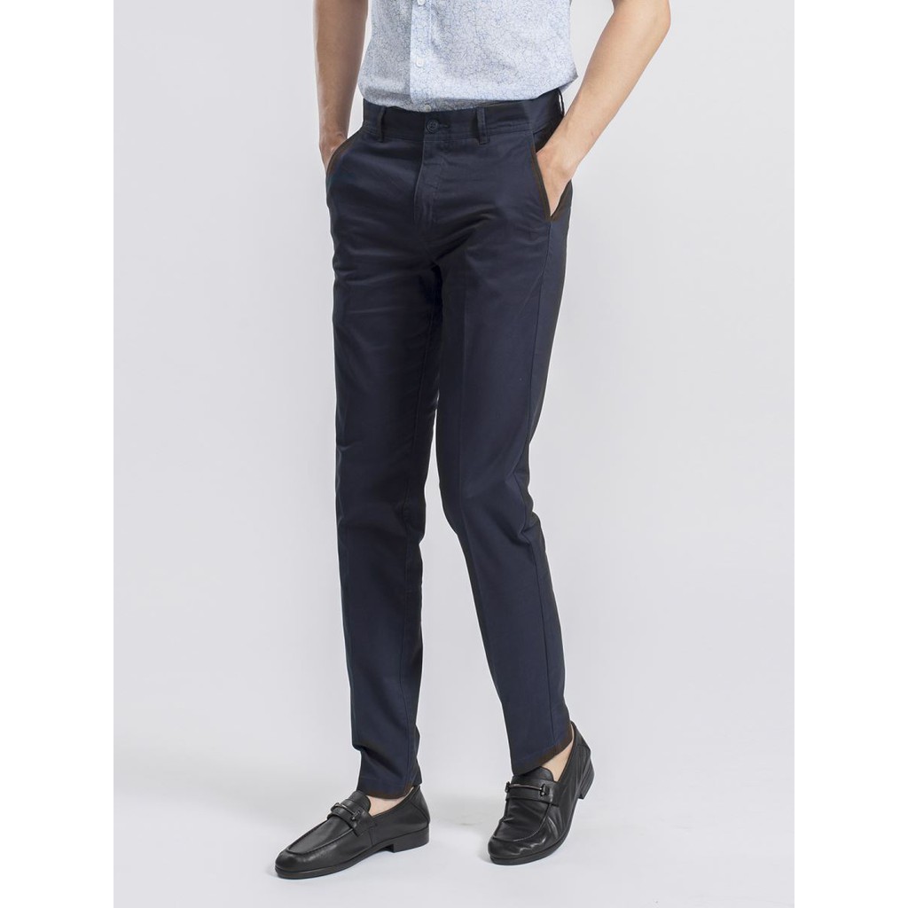 Quần Kaki Nam Aristino AKKR0309 Màu Xanh Tím Than 26 Dáng Slim Fit Chất Liệu Cotton