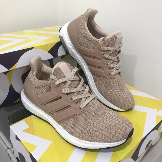 [Flash ⚡️ale] GIẦY ULTRA BOOST 4.0 NỮ 36-39.