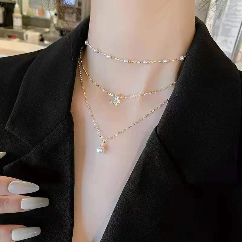 Vòng cổ Hợp Kim Mặt Hình Bướm Đính Ngọc Trai Xinh Xắn Cho Nữ