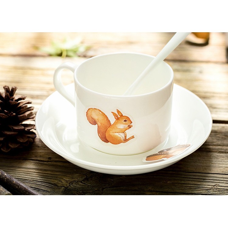 Hộp 46 miếng sticker mẫu con sóc và khu rừng mùa thu