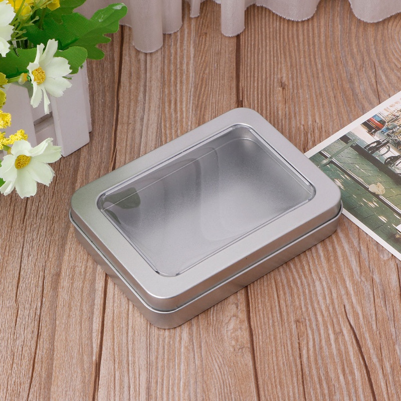 Hộp thiếc màu bạc đựng dụng cụ sinh tồn tiện lợi