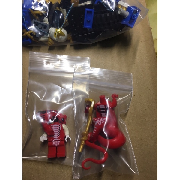 LEGO ninjago 9445 xe địa hình 2012