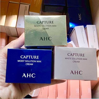 Kem Dưỡng Ẩm AHC Capture Moist Solution Max Cream