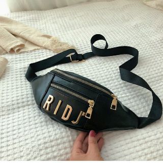 Túi xách bao tử đeo chéo RIDJ