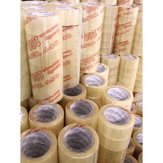 Cuộn  băng  keo trong dán thùng