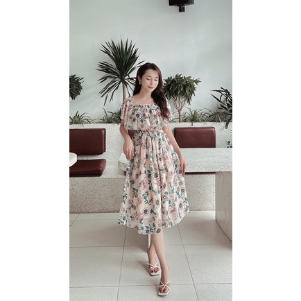 Maxi trễ vai hoa hồng