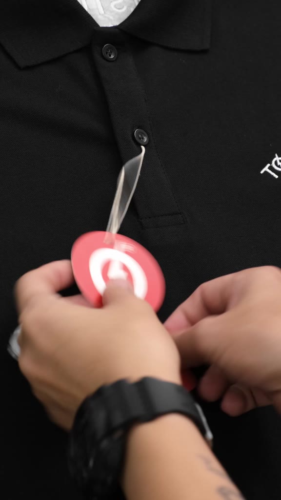 Áo Thun Polo TÓM.STUDIO họa tiết thêu BE YOURSELF | BigBuy360 - bigbuy360.vn